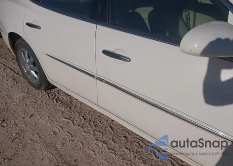 2005 Buick Lacrosse Cxl z USA, uszkodzony, nr VIN 2G4WD562251338169